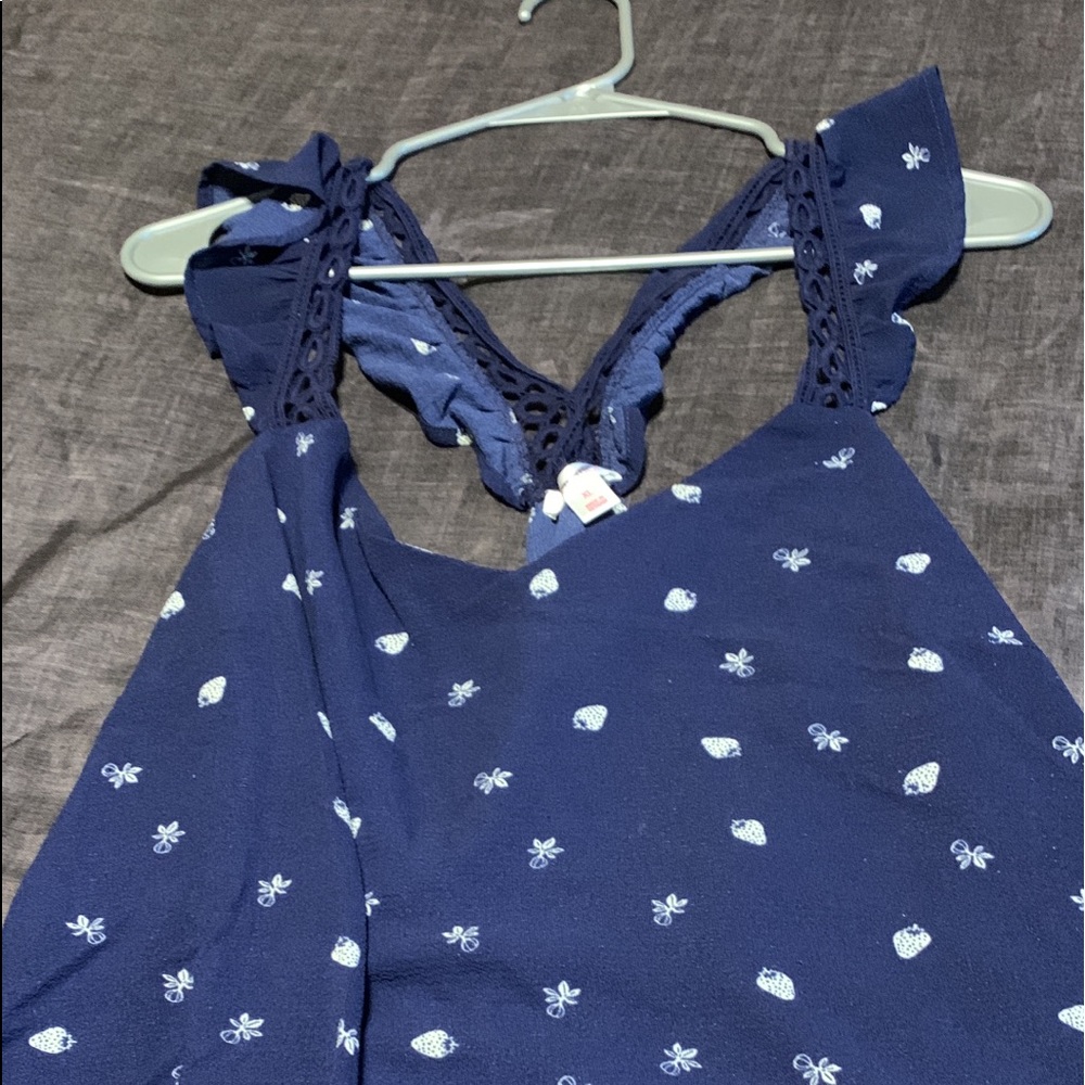 Super cute tank sheer material